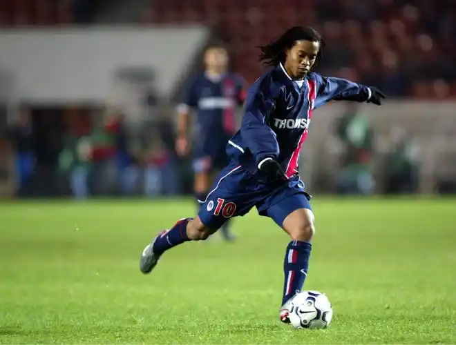 他的存在自 他的存在自