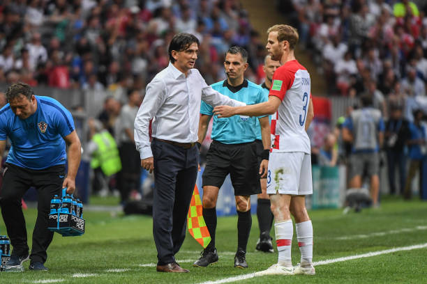 入无数荣誉 入无数荣誉