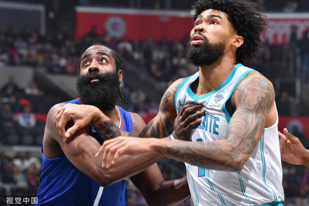 对于一名中 对于一名中